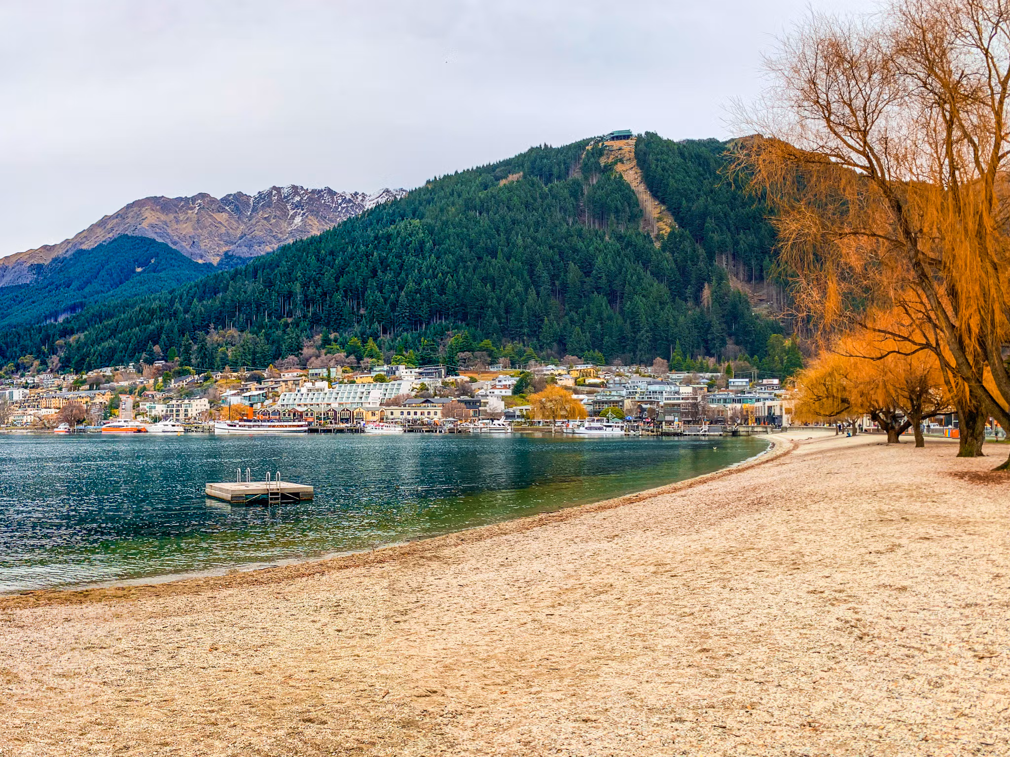 Queenstown-Lakes İlçesi – Yeni Zelanda fotoğrafı