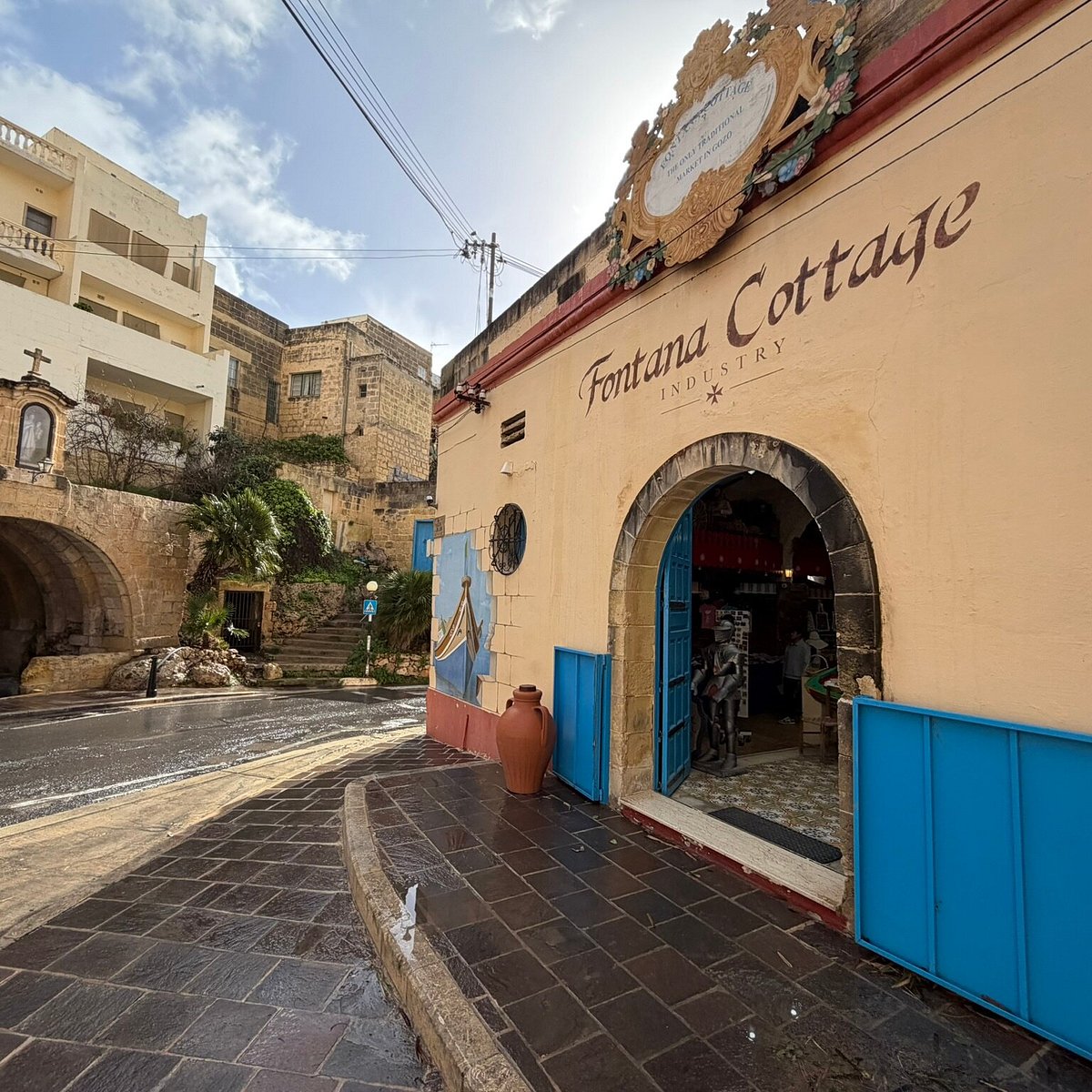 Fontana – Malta fotoğrafı
