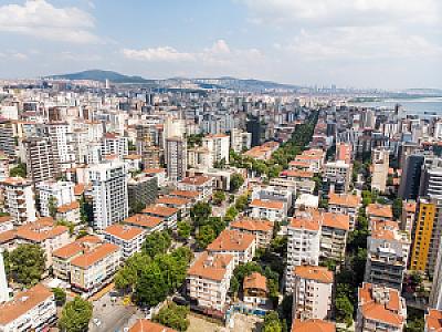 Izquierda, İstanbul fotoğrafı