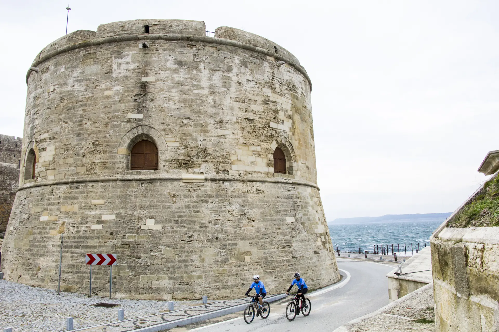 Desvio a la Izquierda