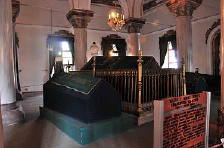 I. Murat (Hüdavendigar) Türbesi