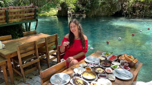Manzaralı piknik masaları, Muğla fotoğrafı