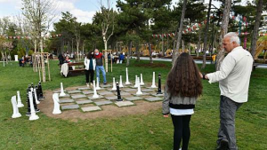 Gazi Yaşar Gücenmez Parkı, İzmir fotoğrafı