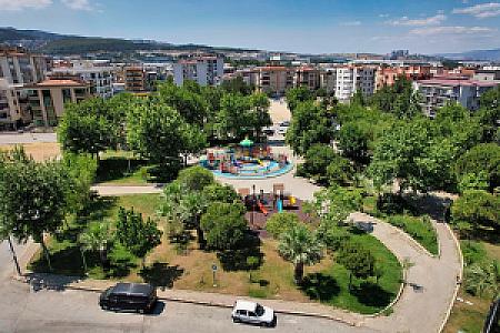 Gazi Yaşar Gücenmez Parkı, İzmir fotoğrafı