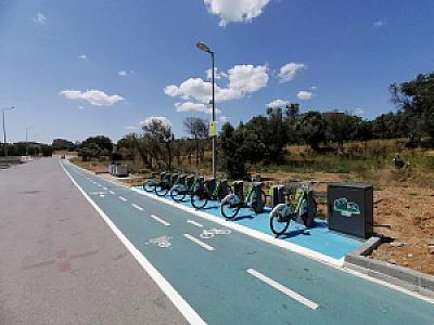 Merkez Dışı Bisiklet Istasyonu, İzmit fotoğrafı