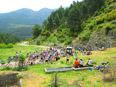 Yüksek Ormanda Dinlenme, Denizli fotoğrafı