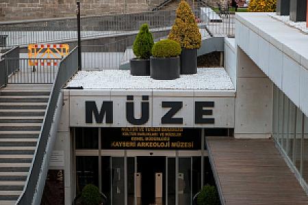 Antik Kayseri Yol İşareti, Kayseri fotoğrafı