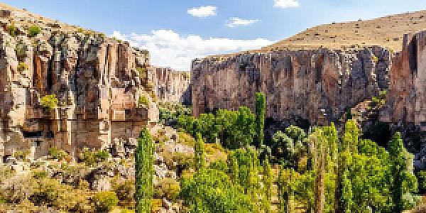 Ege Bölgesi Dağ ve Vadi Trekking Rotası