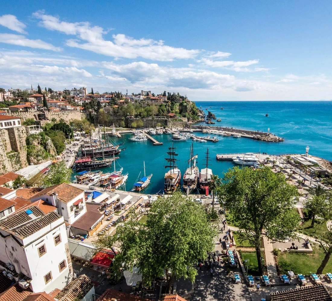 Antalya'dan Sırlar: Tarihten Doğaya Kadar Bir Gezinti