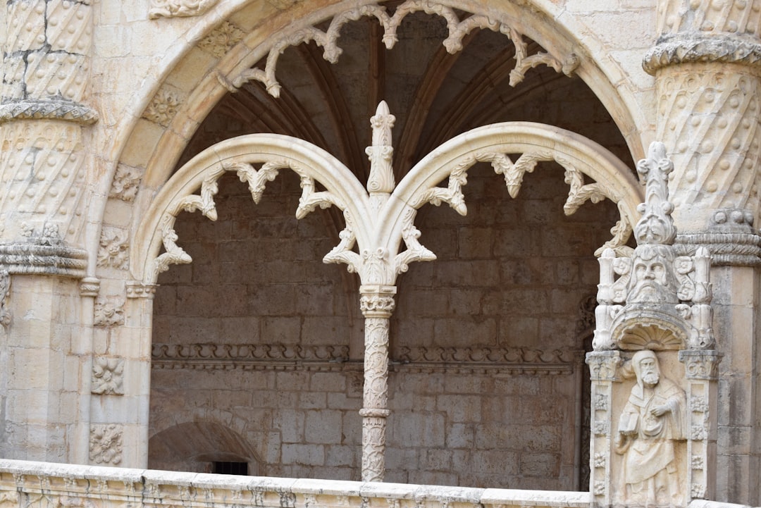 Mardin'in Efsanevi Kireçtaşı Mimari ve Çok Kültürlü Zenginliği