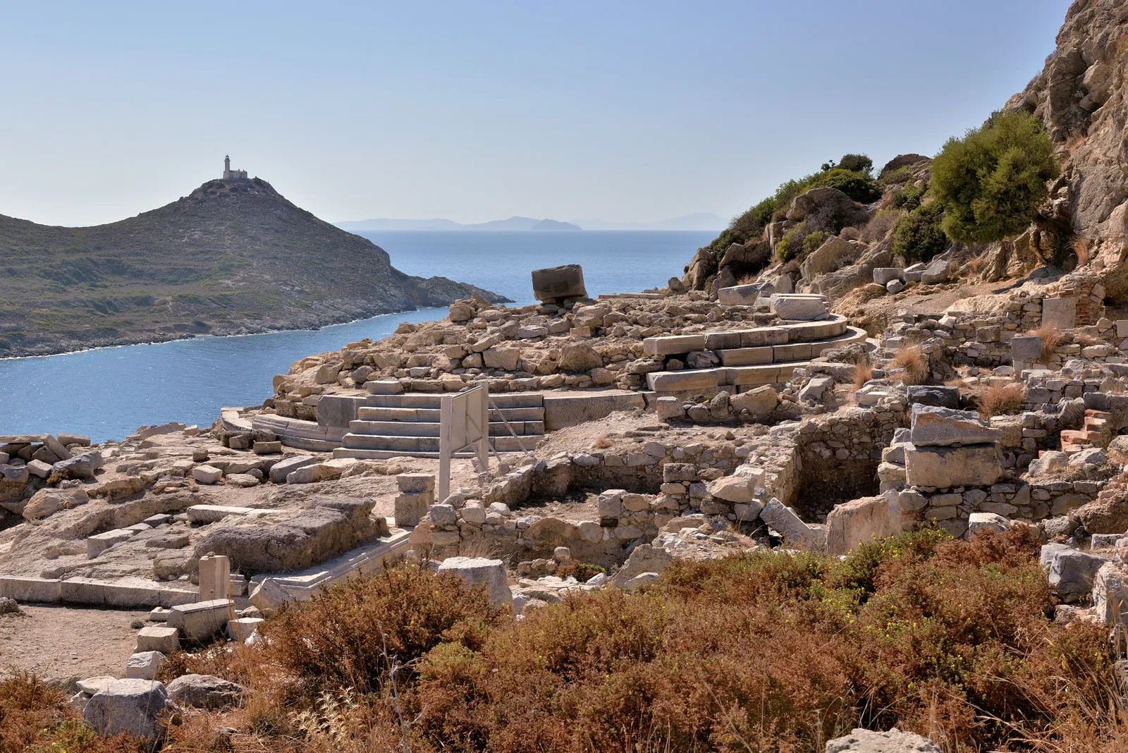 Datça Yarımadası: Doğanın Sırrı, Antik Kentler ve Badem Çiçekleri