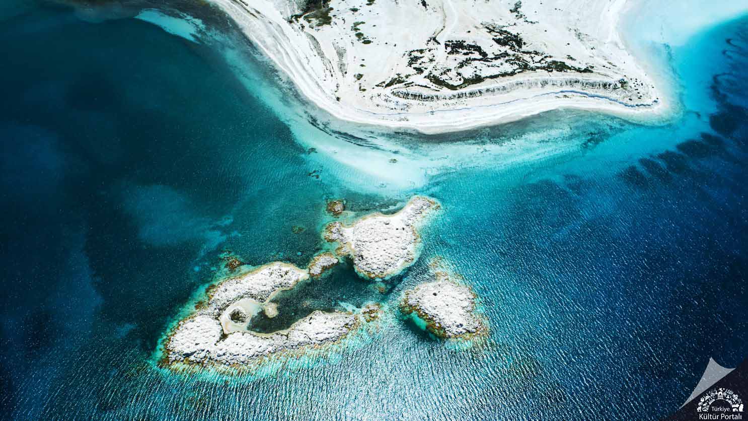 Salda Gölü: Türkiye'nin Maldivleri ve Mars'a Benzerliği