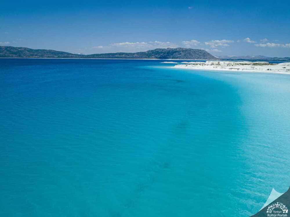 Salda Gölü: Türkiye'nin Maldivleri ve Mars'a Benzerliği