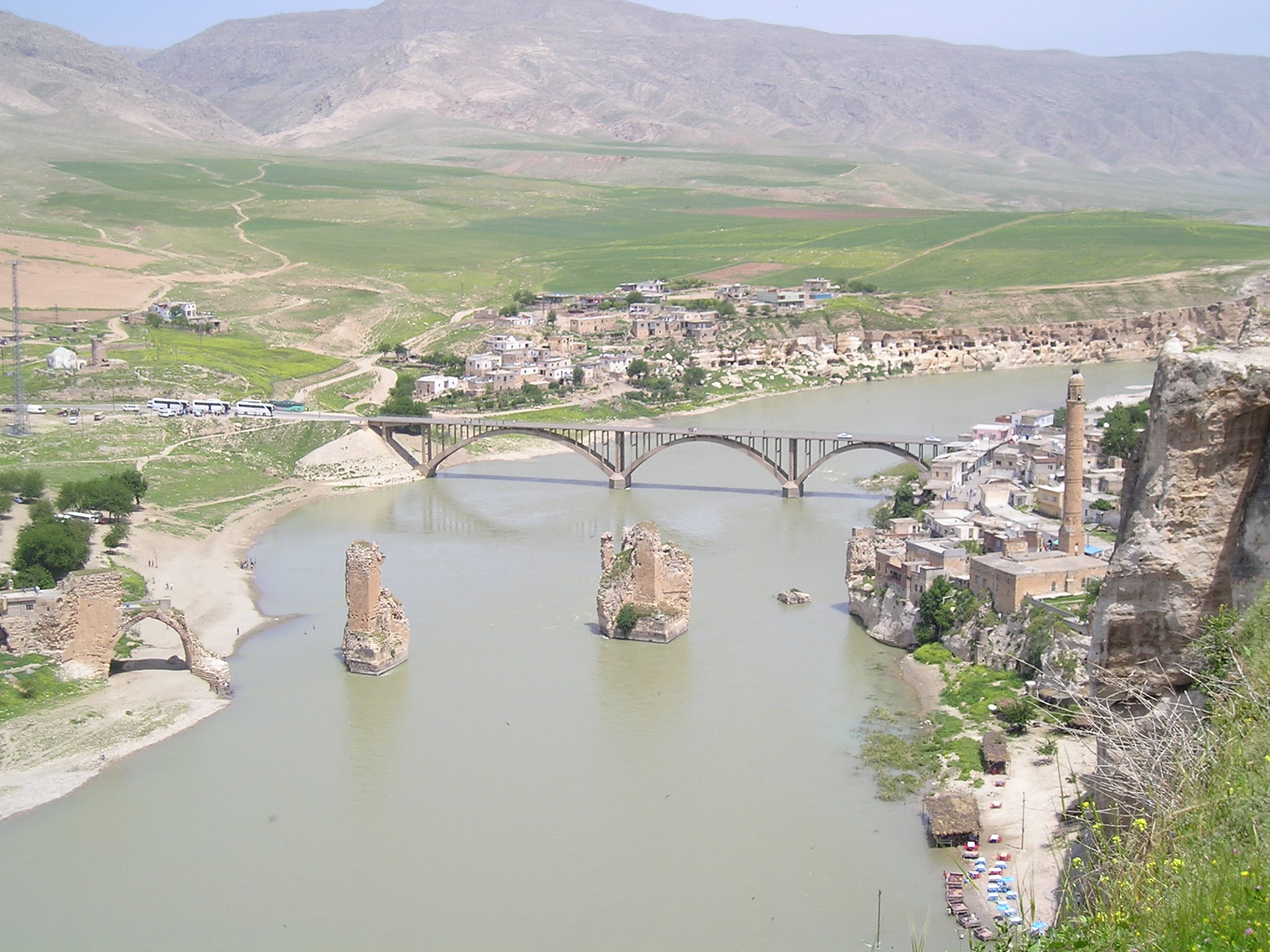 Hasankeyf: Sular Altında Kalan 12.000 Yılın Hikayesi