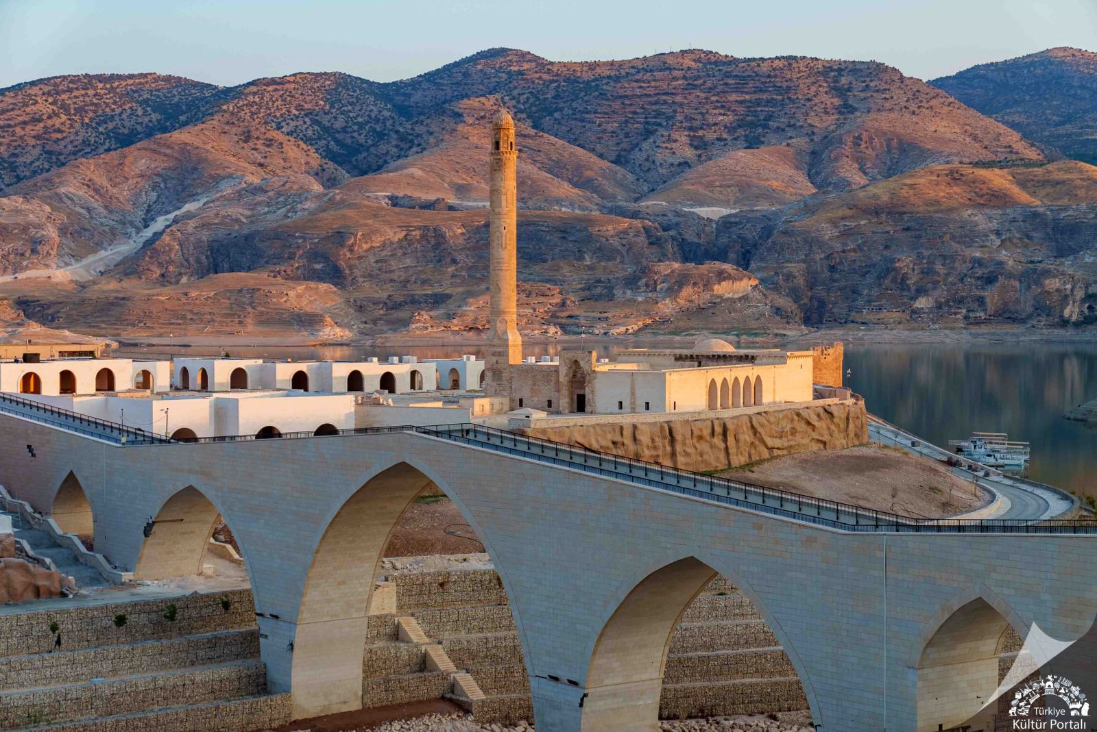 Hasankeyf: Sular Altında Kalan 12.000 Yılın Hikayesi