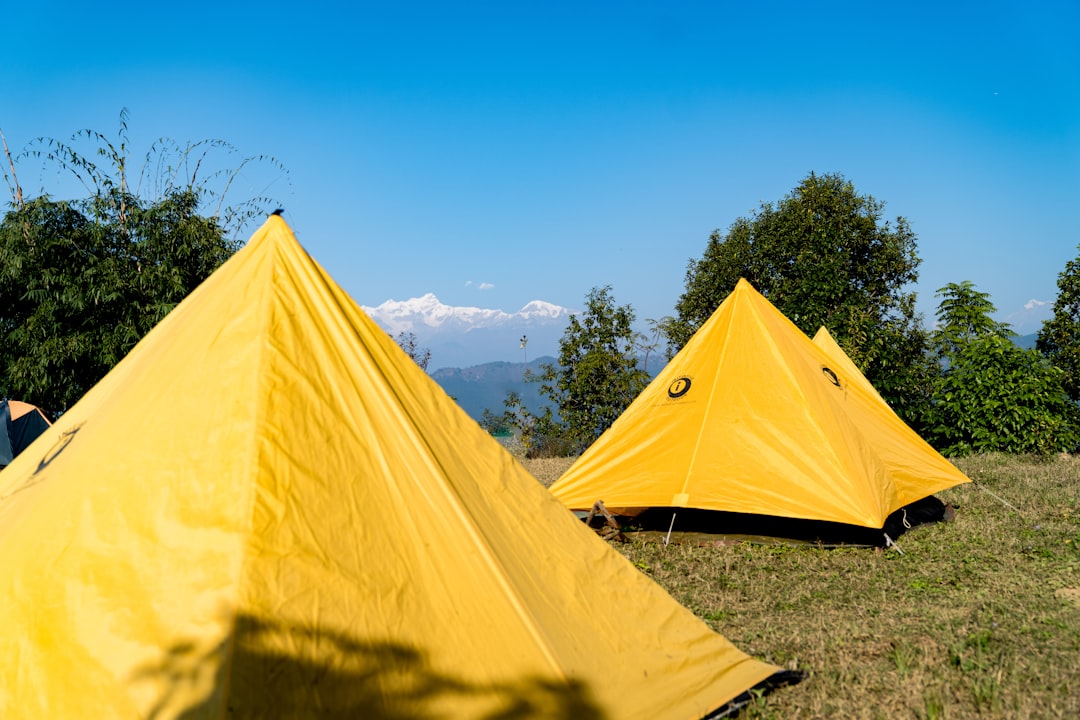 Doğada Konforu Artır: Çadır Türleri, Mevsimlik Sınıflandırma ve Kullanım İpuçları