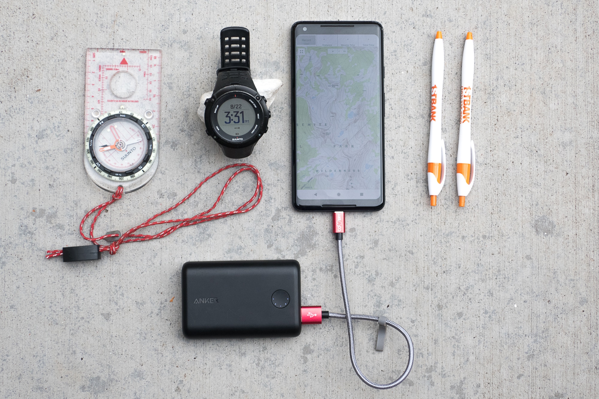 Doğada Yön Bulma: Akıllı Telefon Uygulamalarından Geleneksel Pusula ve Harita Kullanımına