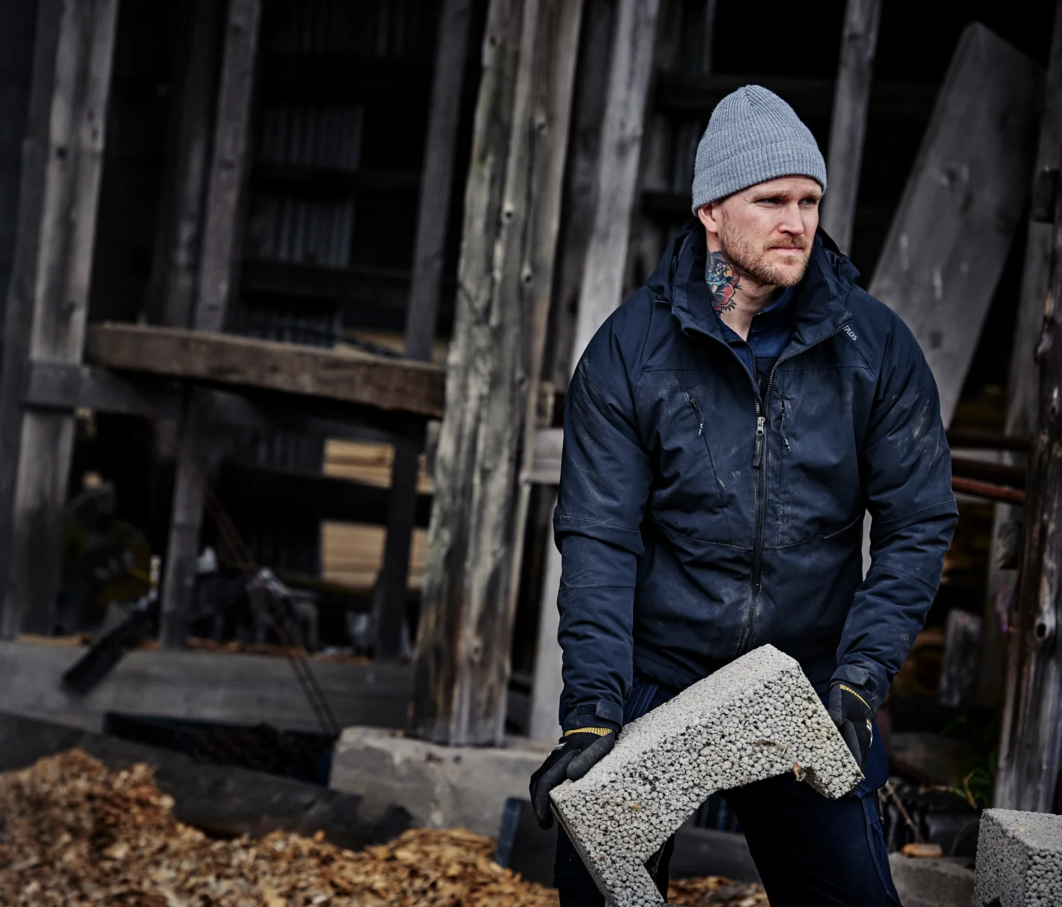 Üç Katman Giyim Sistemi: Doğanın Farklı Koşullarına Uyum Sağlama Sanatı