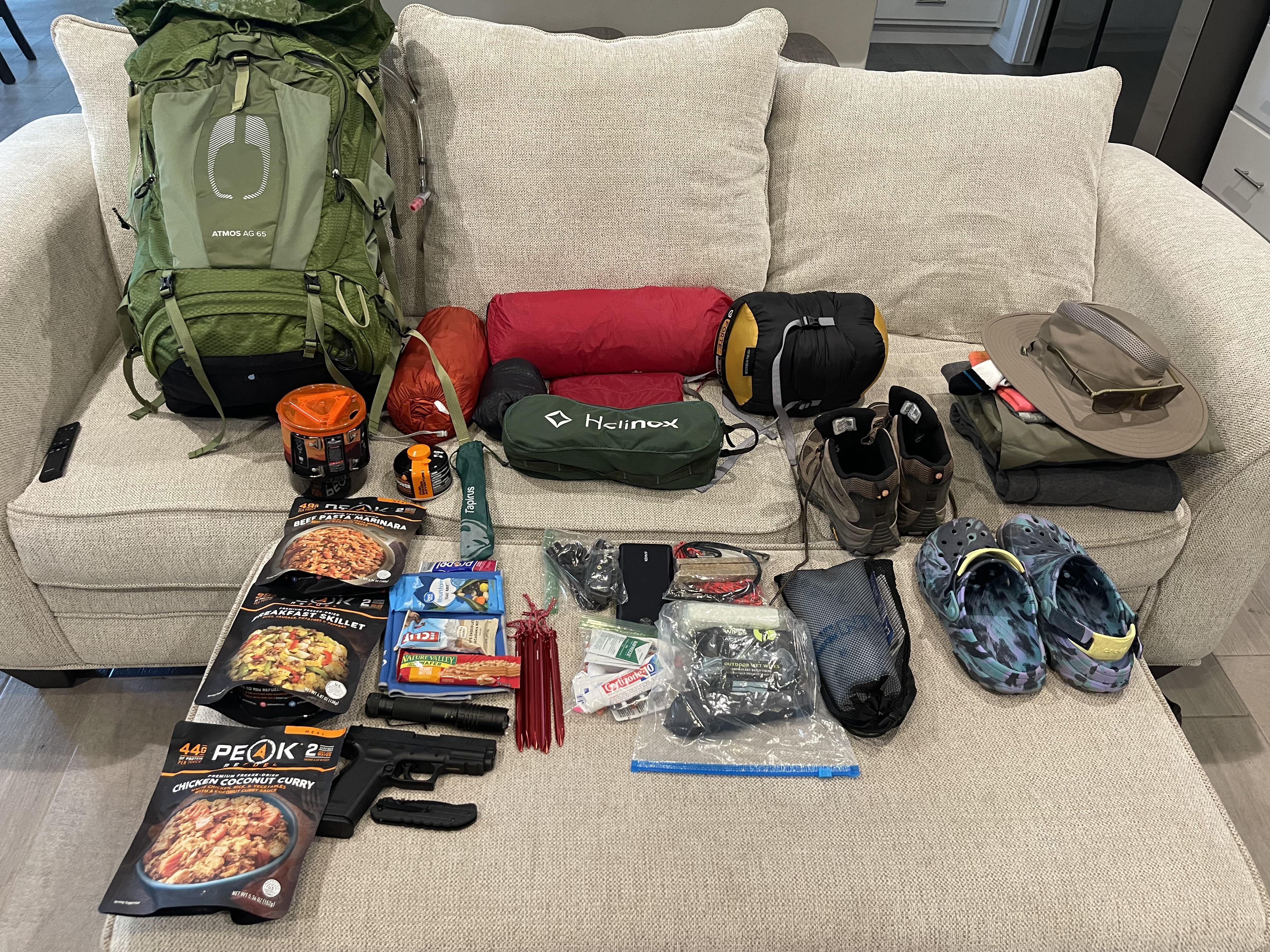 Gece Yürüyüşünün Cazibesi: Hazırlık, Ekipman ve Güvenlik