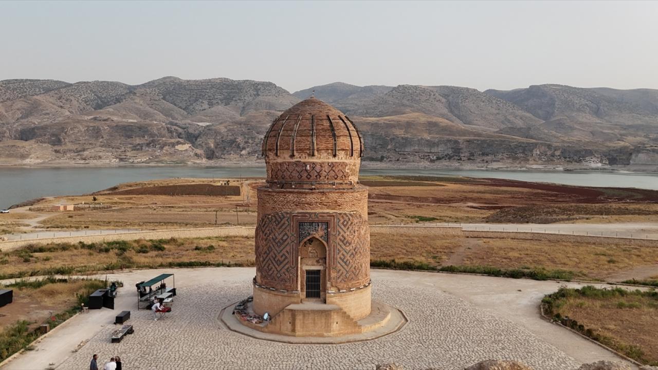 Hasankeyf: Sular Altında Kalan 12.000 Yılın Hikayesi