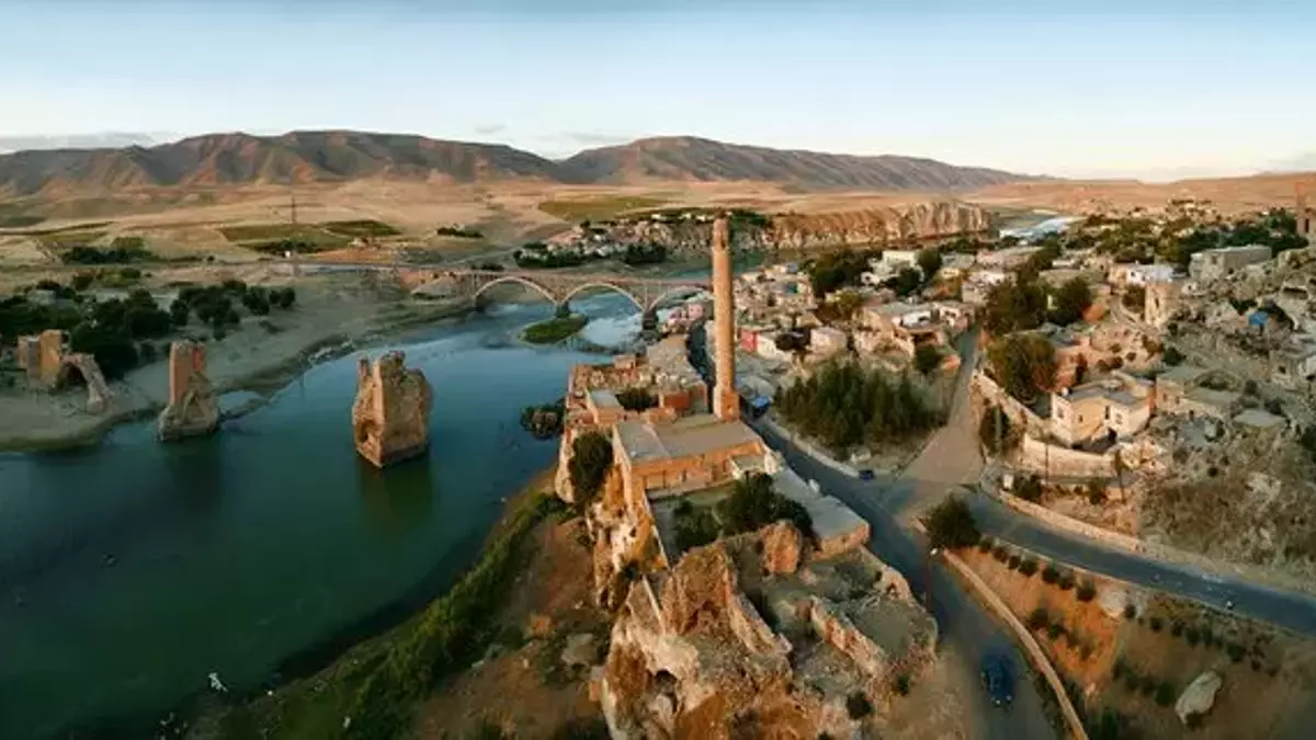 Hasankeyf: Sular Altında Kalan 12.000 Yılın Hikayesi