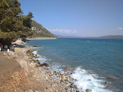 Akyaka Kıyı Yolu: Kaya Kilisesi ve Turnalı Plajı ile 210 km Doğal Macera